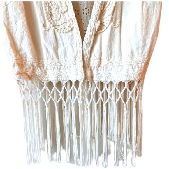 Miss Me Boho Vest Womens Medium Bohemian Hippie Flower Fringe Cut Out - Picture 9 of 11